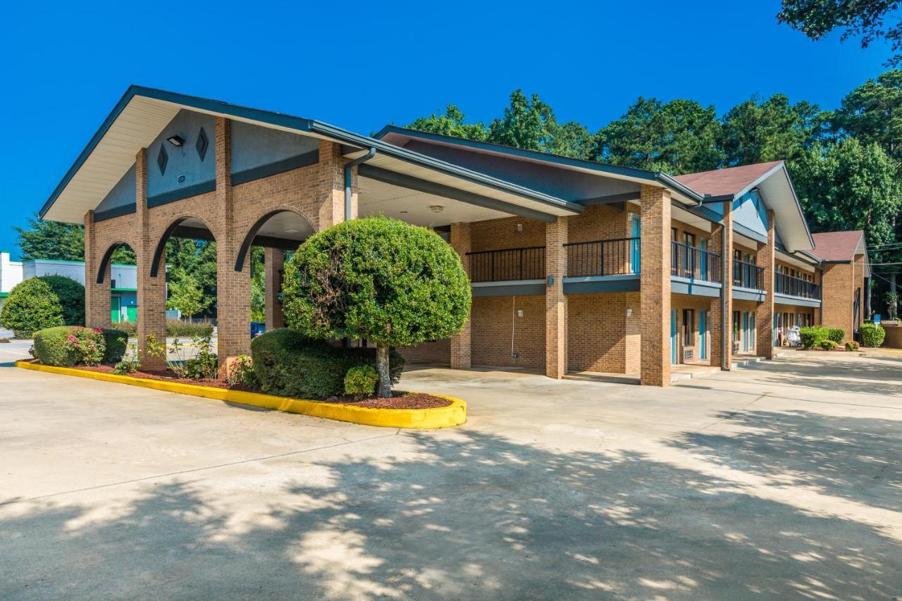 Americas Best Value Inn Stockbridge Ngoại thất bức ảnh